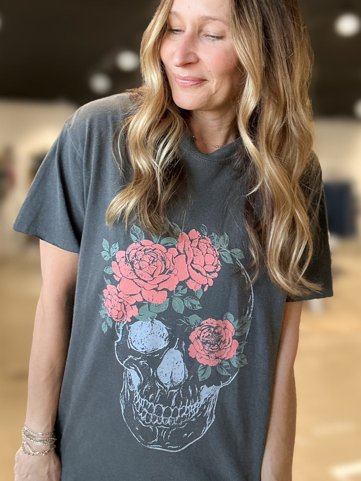 Skull Flower Graphic Tee