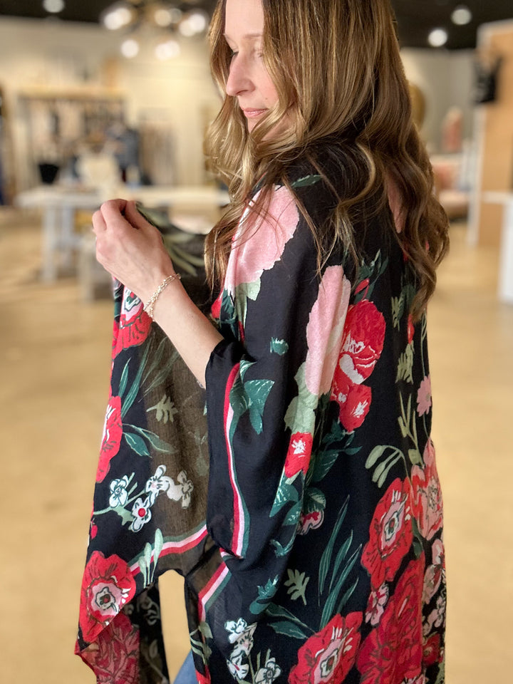 Thora Kimono