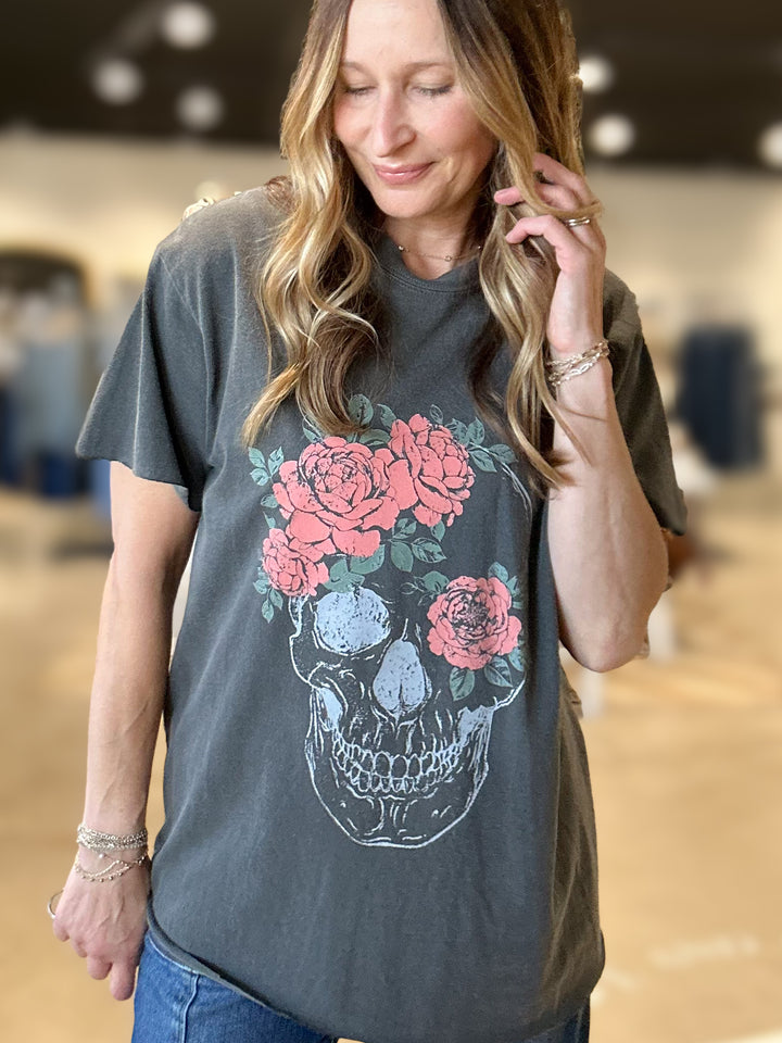 Skull Flower Graphic Tee