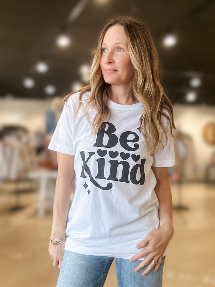 Be Kind Graphic Tee